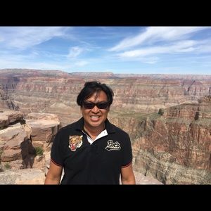 Meet your Posher, Simon